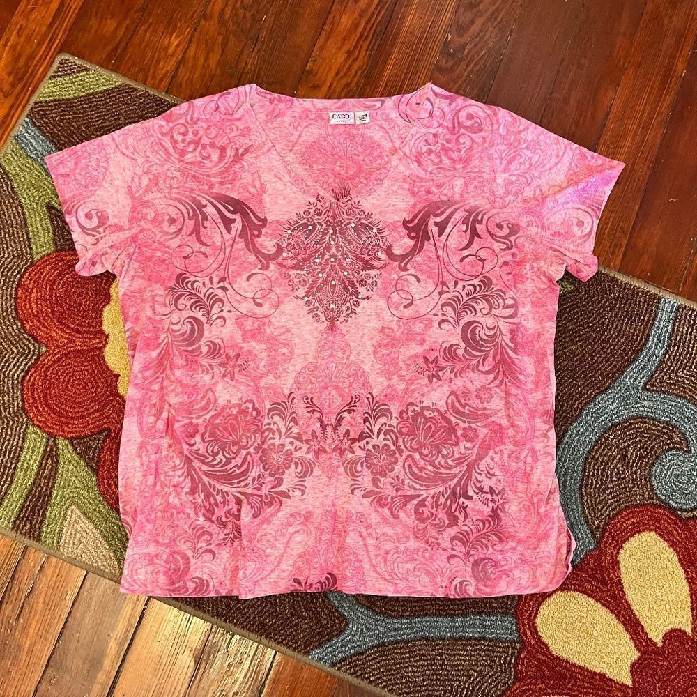 NEW Cato 24W T-Shirt Short Sleeved Pink White NEW